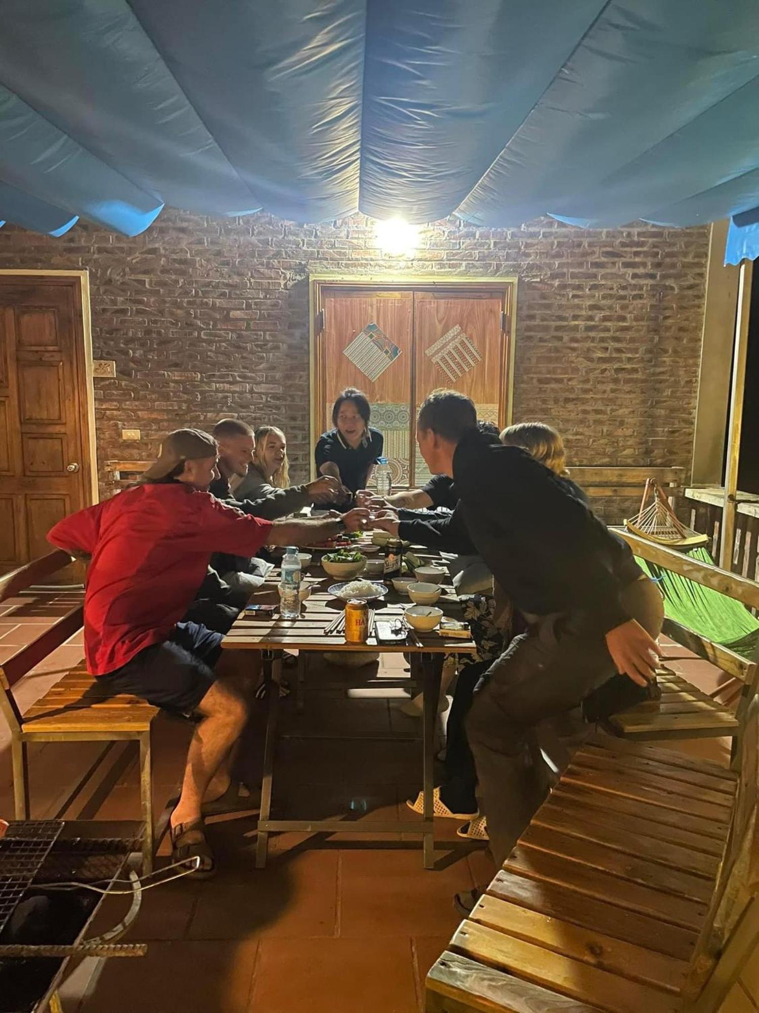 Stone Paradise Homestay 萨帕 外观 照片