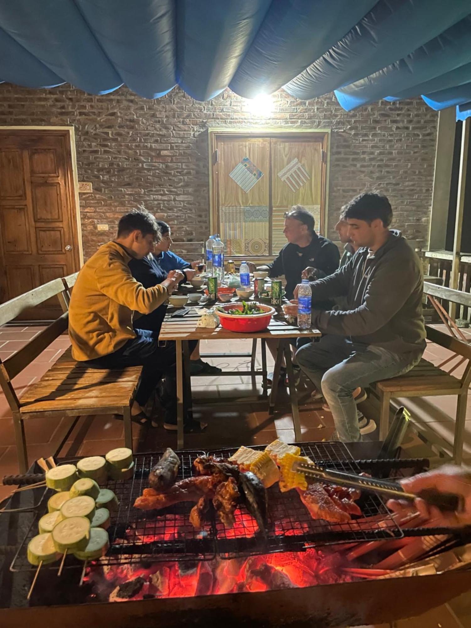 Stone Paradise Homestay 萨帕 外观 照片